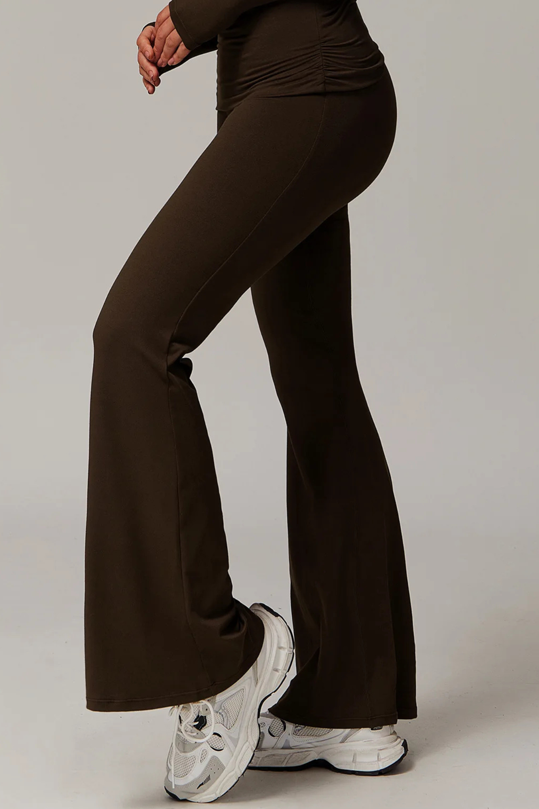 Move Push Up Pants
