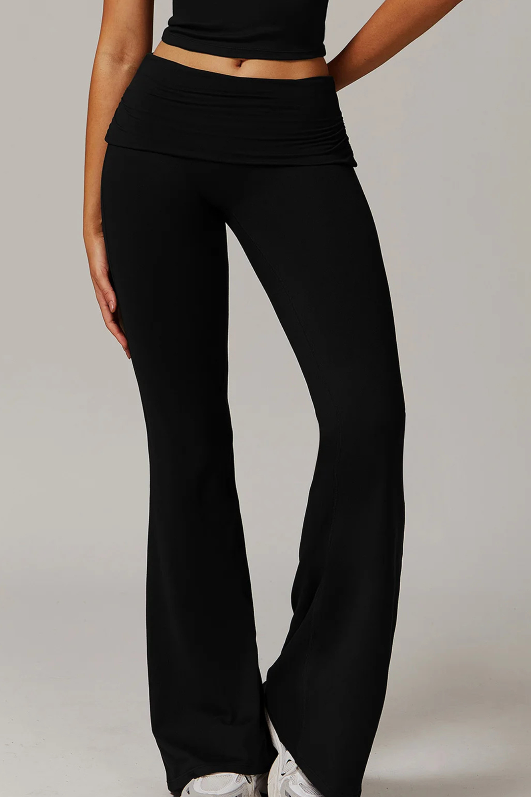 Move Push Up Pants