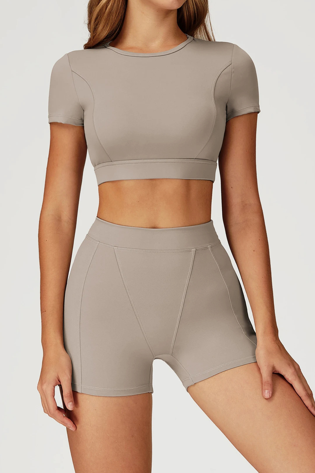 Motion Fit Cropped T-shirt