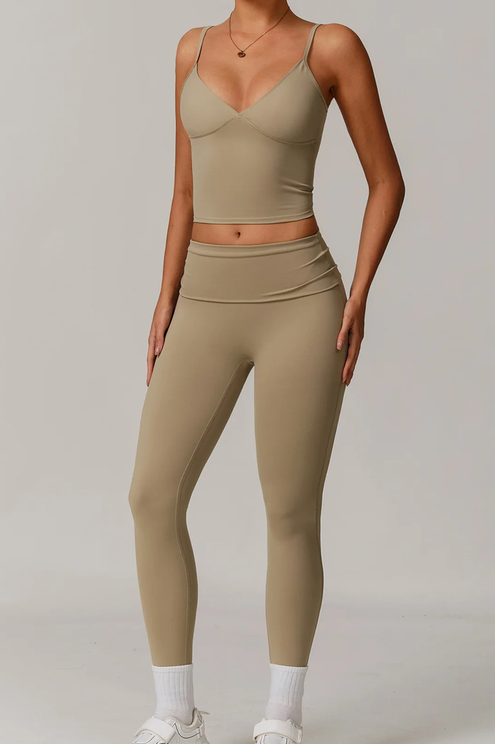 Move V-Shape Top