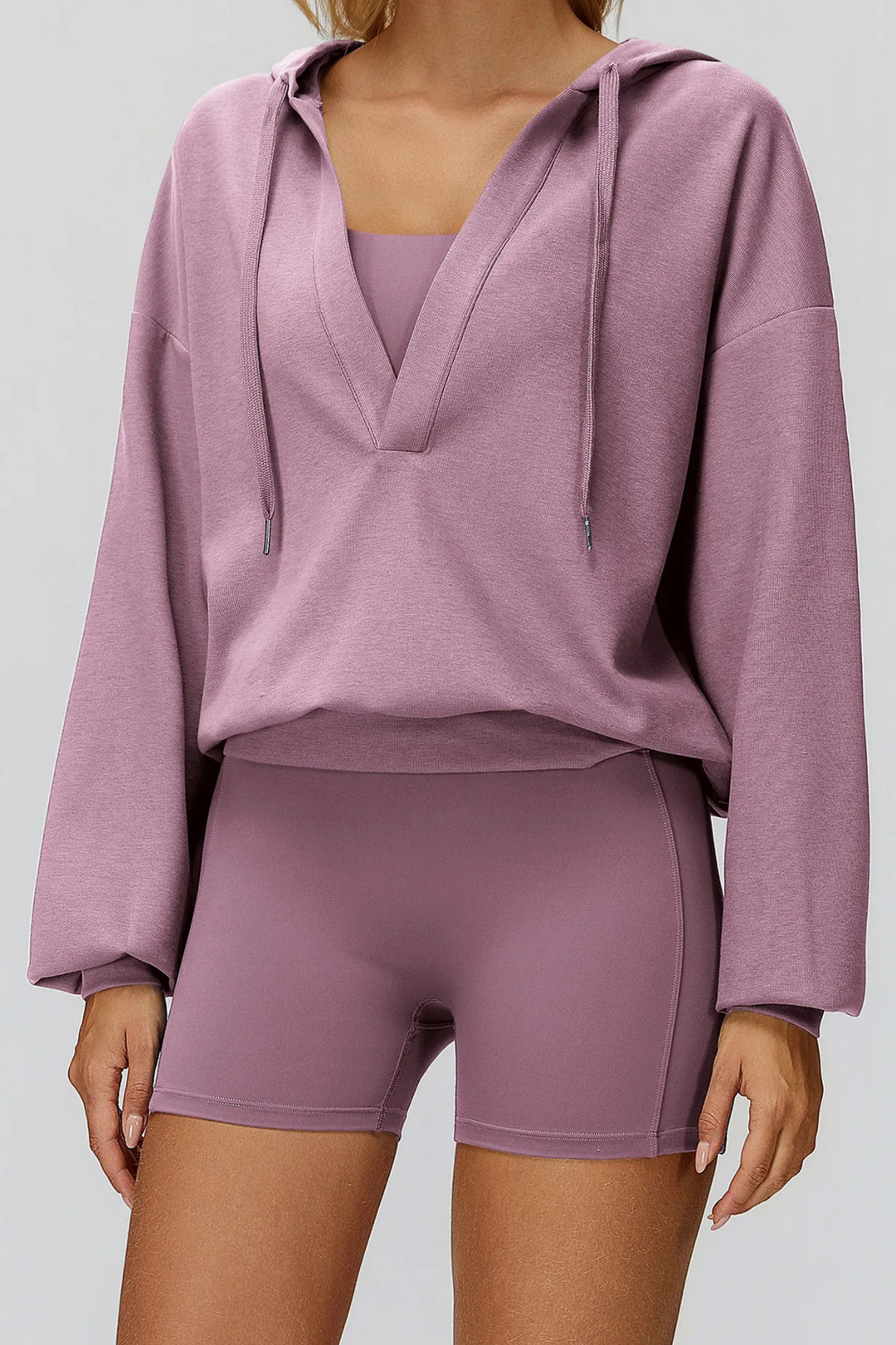 Move Cozzy V-Shape Hoodie