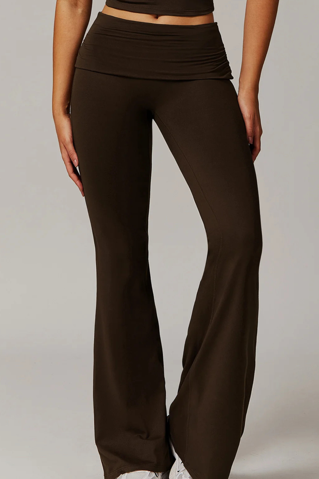 Move Push Up Pants