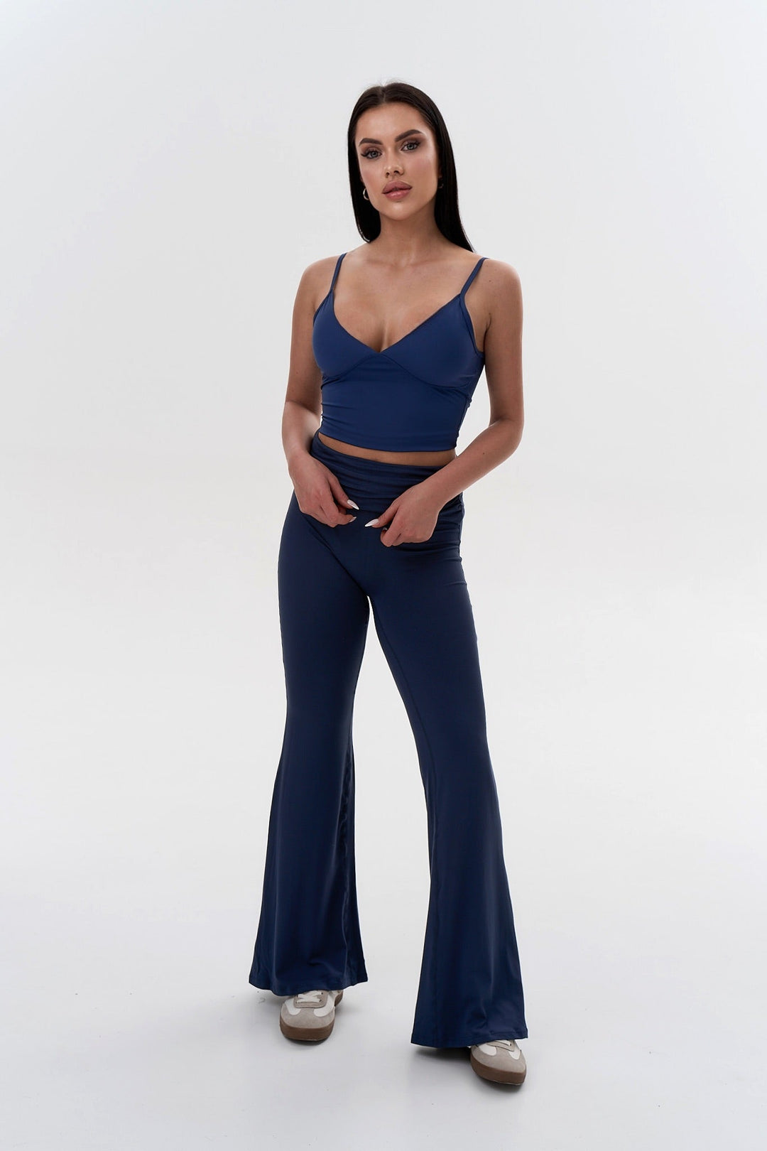 Move Push Up Pants