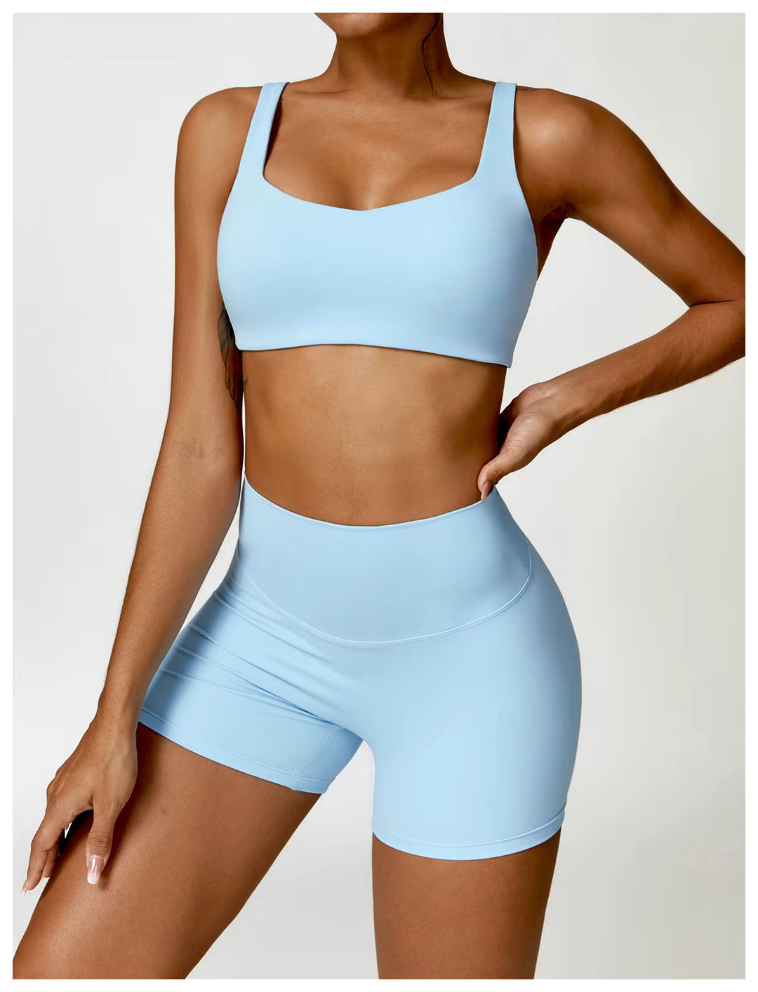 Fit High - Waist Scrunch Shorts