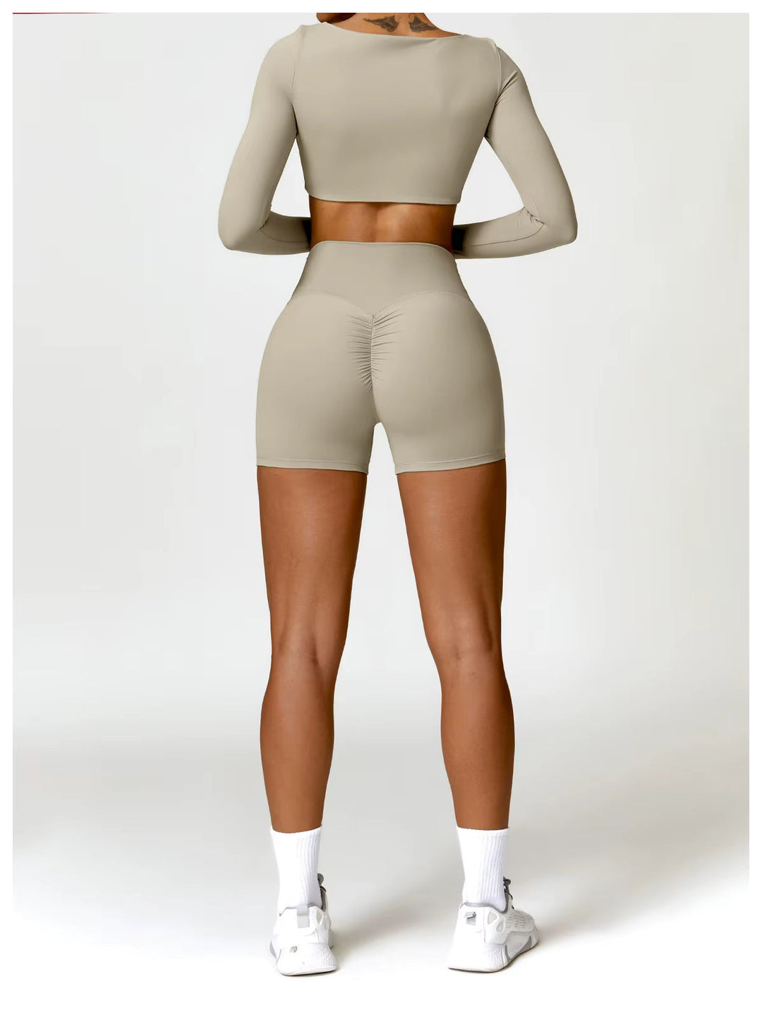 Fit High - Waist Scrunch Shorts