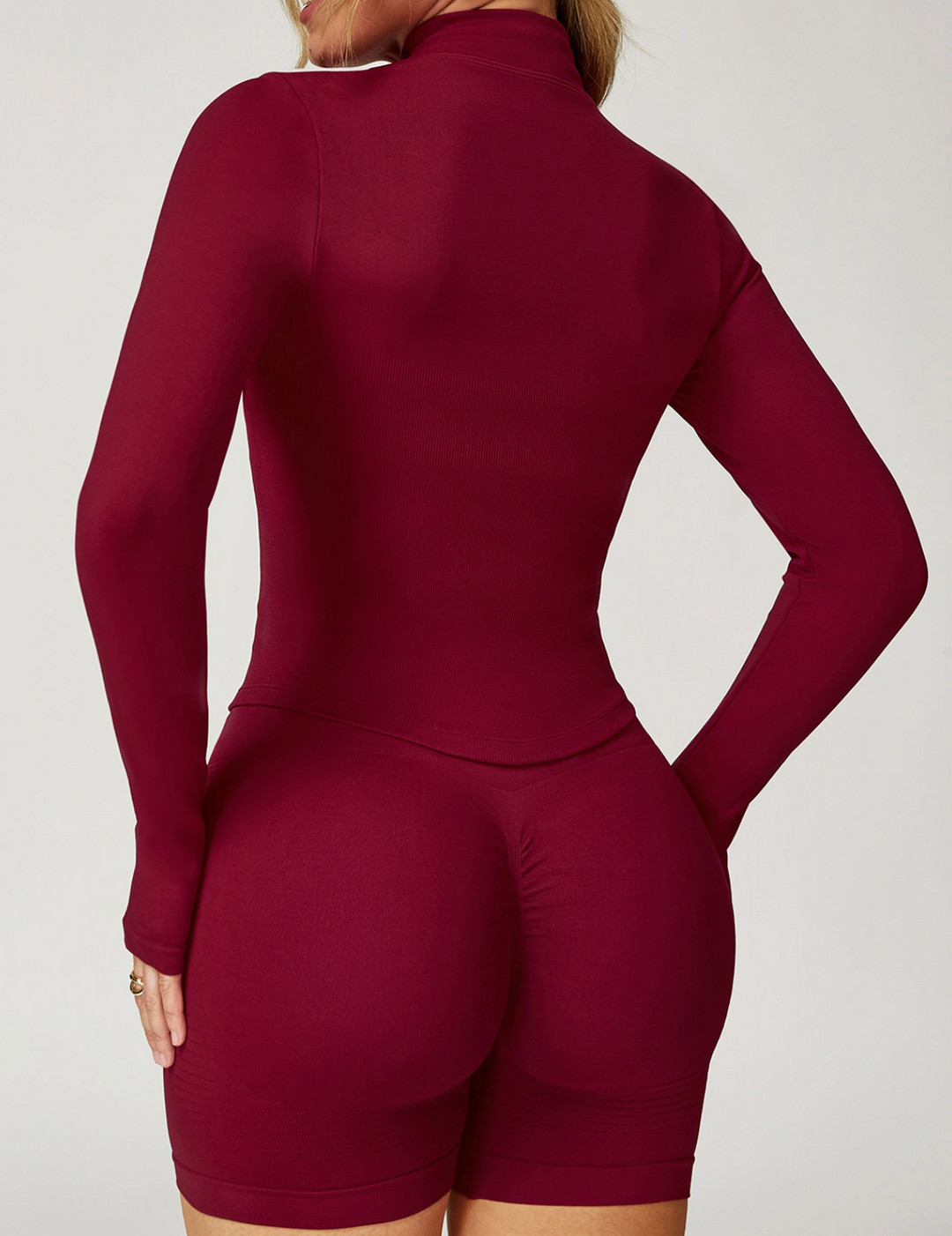 Sleek Zip-Up Long Sleeve Jacket